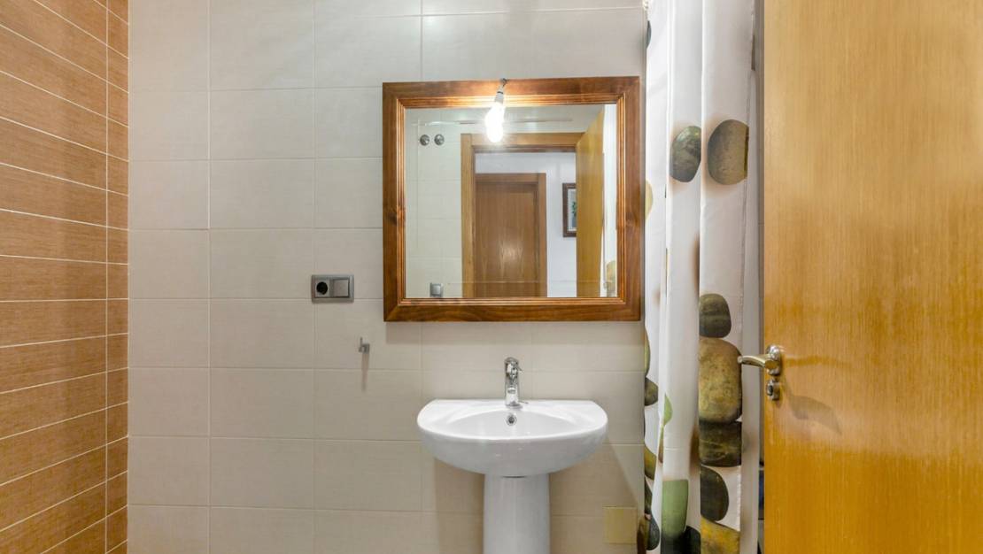 Sale - Apartment - Torrevieja - Torrevieja Centro