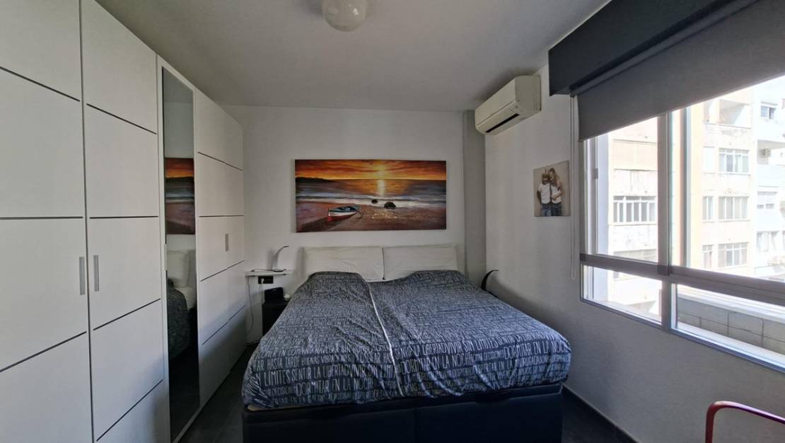 Sale - Apartment - Torrevieja - Torrevieja Centro