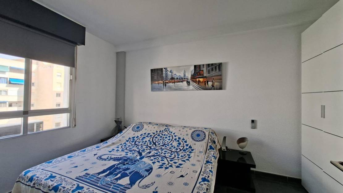 Sale - Apartment - Torrevieja - Torrevieja Centro