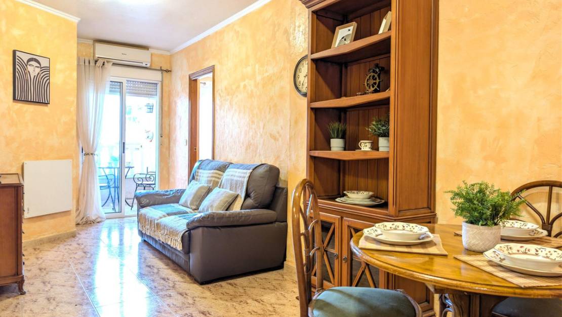 Sale - Apartment - Torrevieja - Torrevieja Centro