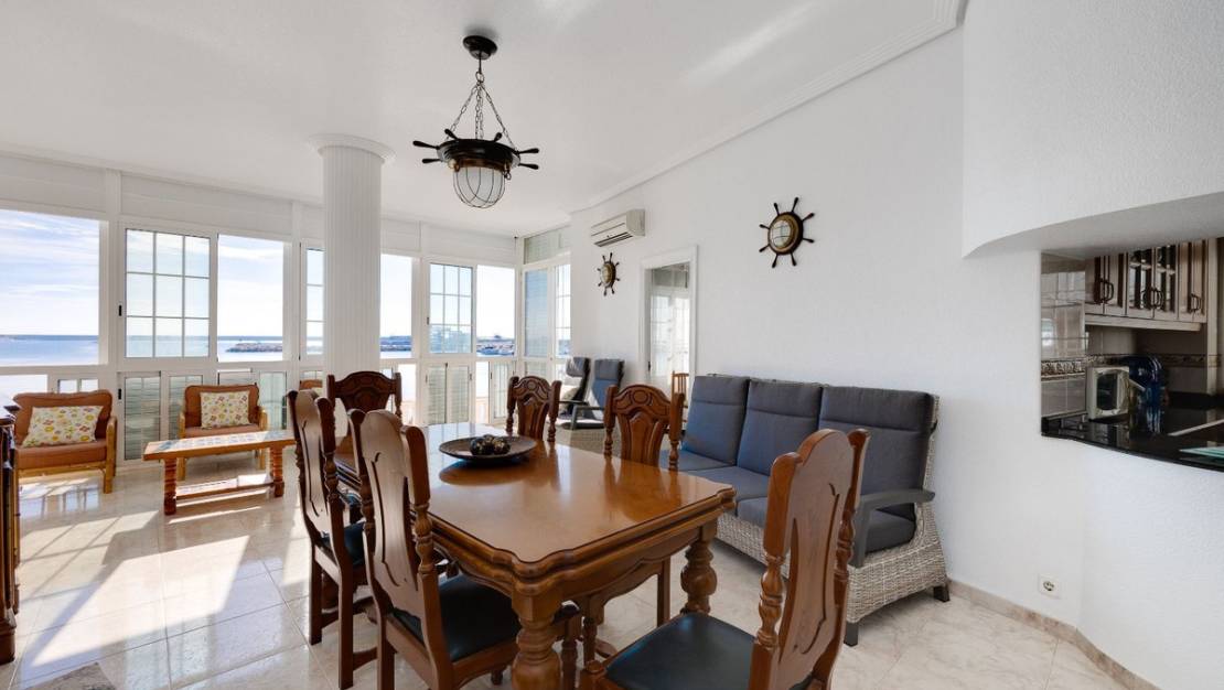 Sale - Apartment - Torrevieja - Torrevieja Centro