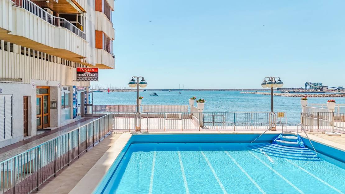 Sale - Apartment - Torrevieja - Torrevieja Centro