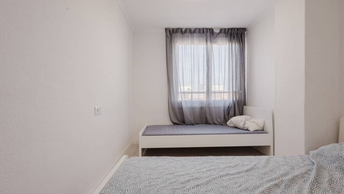 Sale - Apartment - Torrevieja - Torrevieja Centro