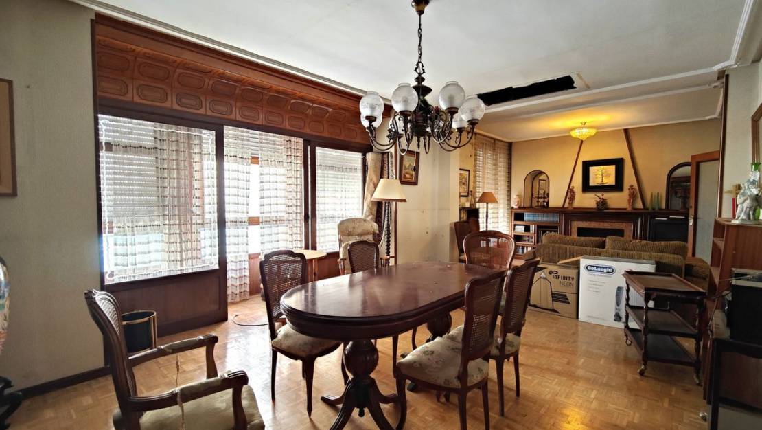 Sale - Apartment - Torrevieja - Torrevieja Centro