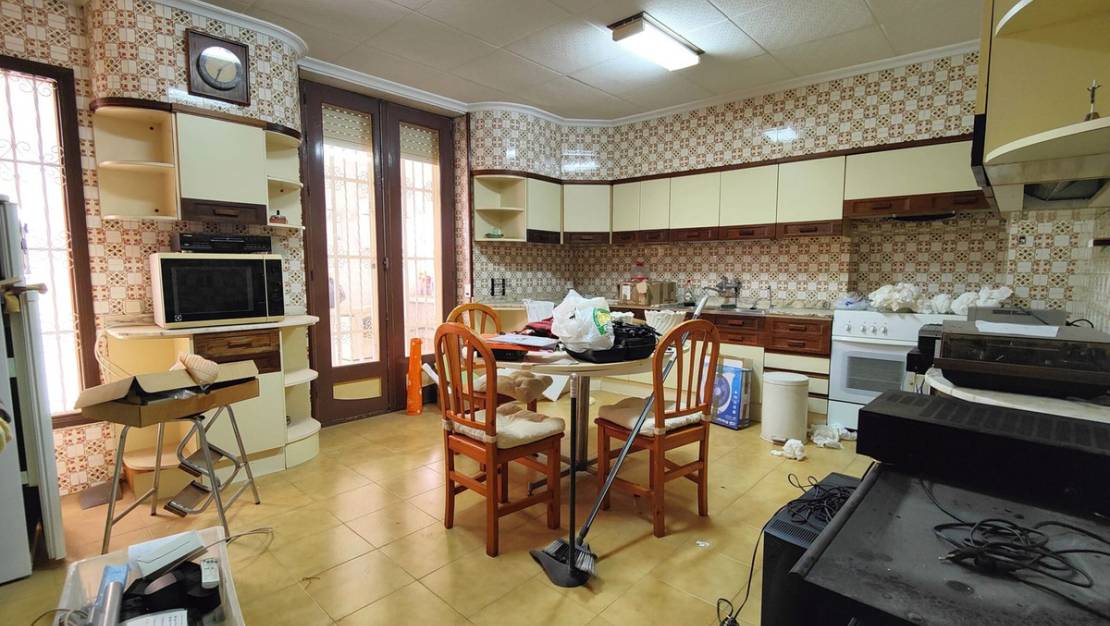 Sale - Apartment - Torrevieja - Torrevieja Centro