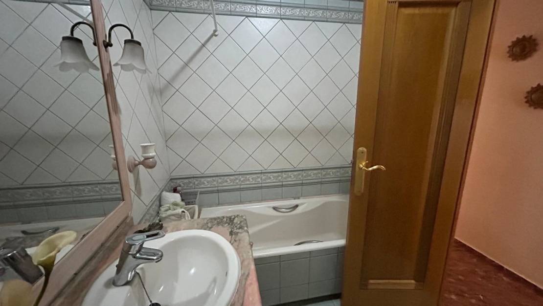 Sale - Apartment - Torrevieja - Torrevieja Centro