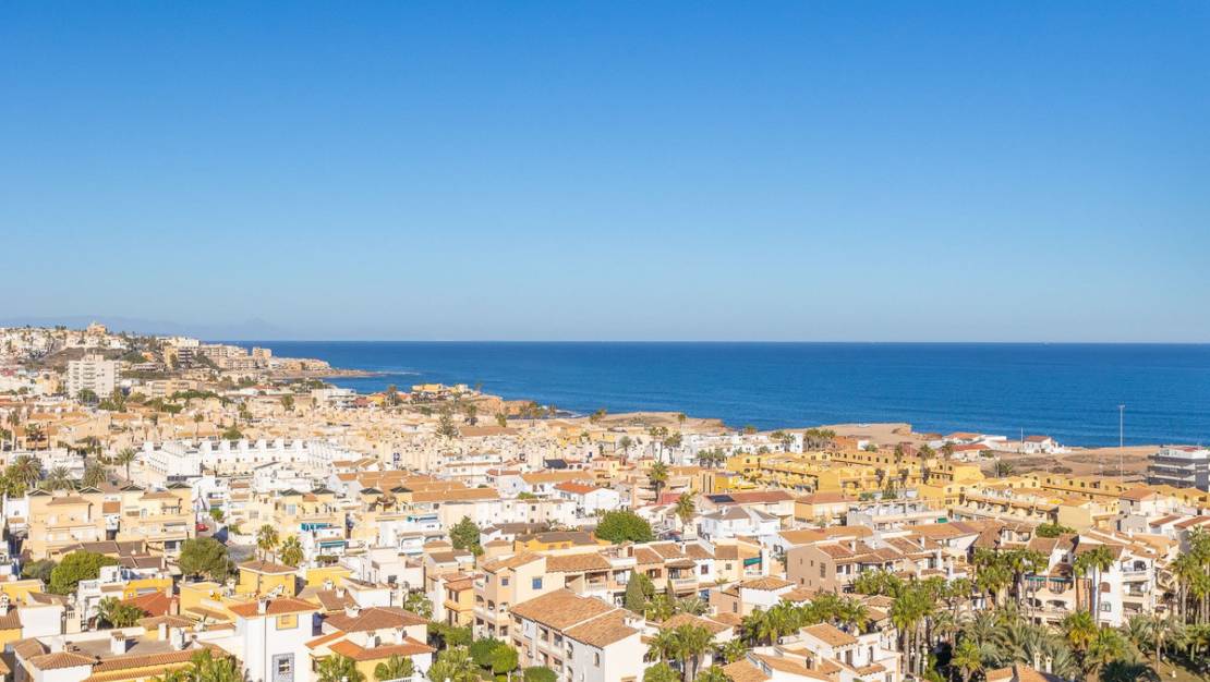 Sale - Apartment - Torrevieja - Torrevieja Centro