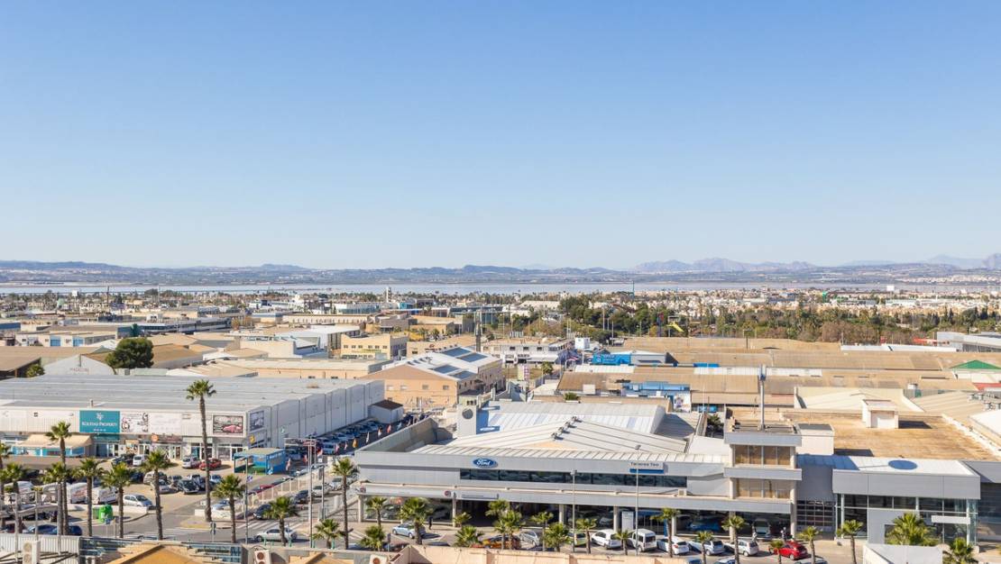 Sale - Apartment - Torrevieja - Torrevieja Centro