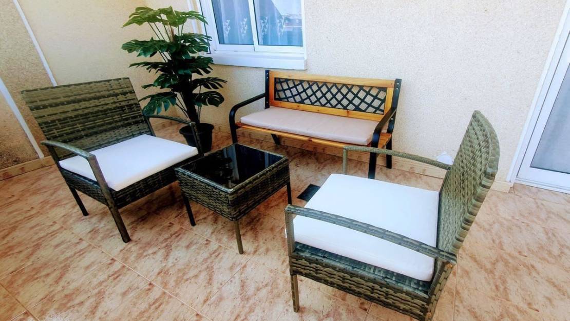 Sale - Apartment - Torrevieja - Torrevieja Centro