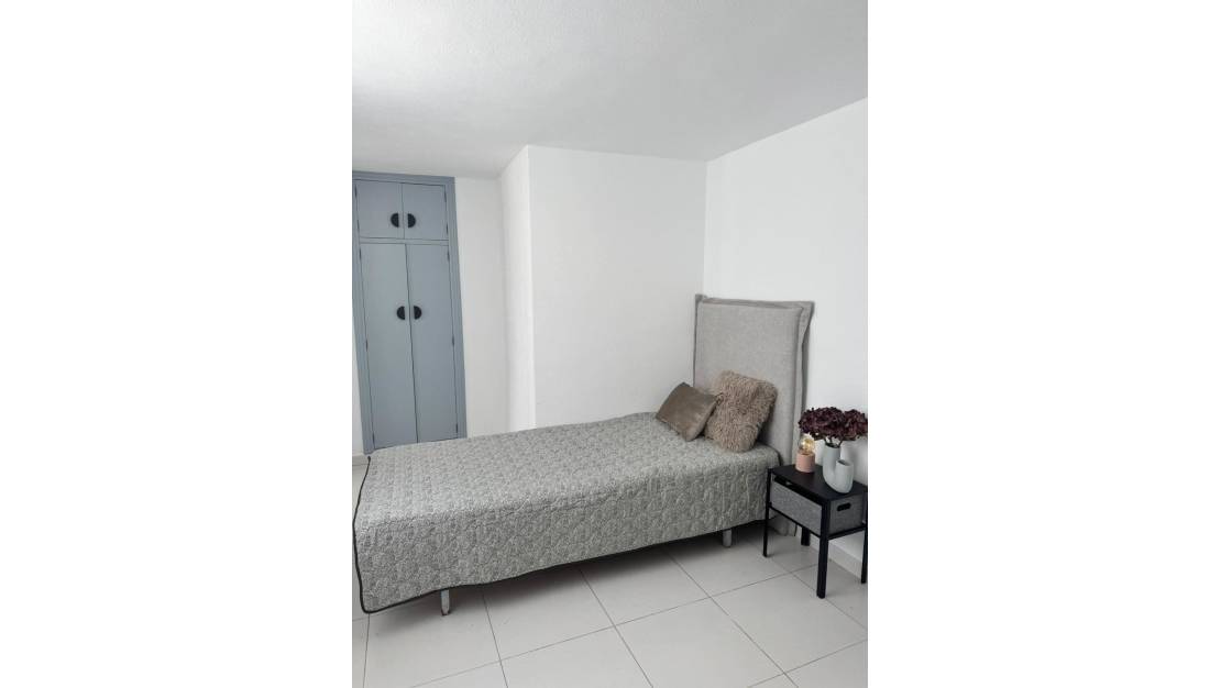 Sale - Apartment - Torrevieja - Torrevieja Centro