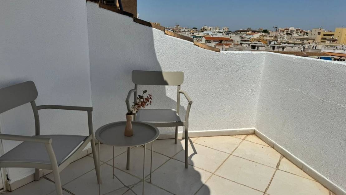 Sale - Apartment - Torrevieja - Torrevieja Centro