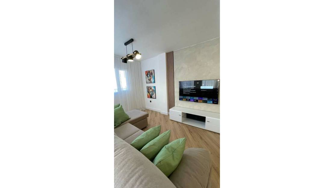 Sale - Apartment - Torrevieja - Torrevieja Centro