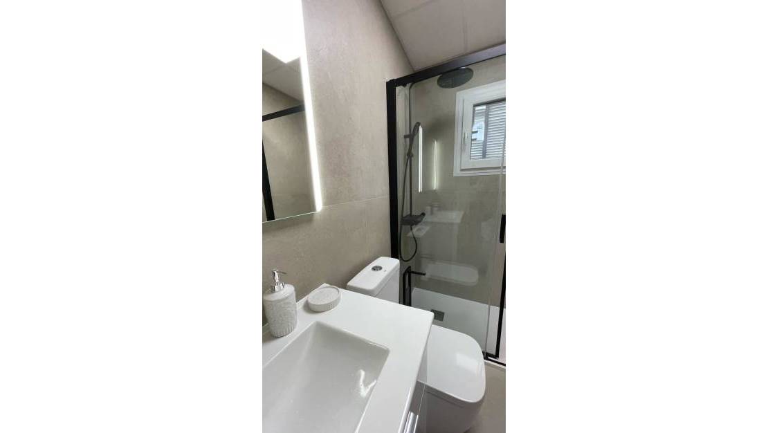 Sale - Apartment - Torrevieja - Torrevieja Centro