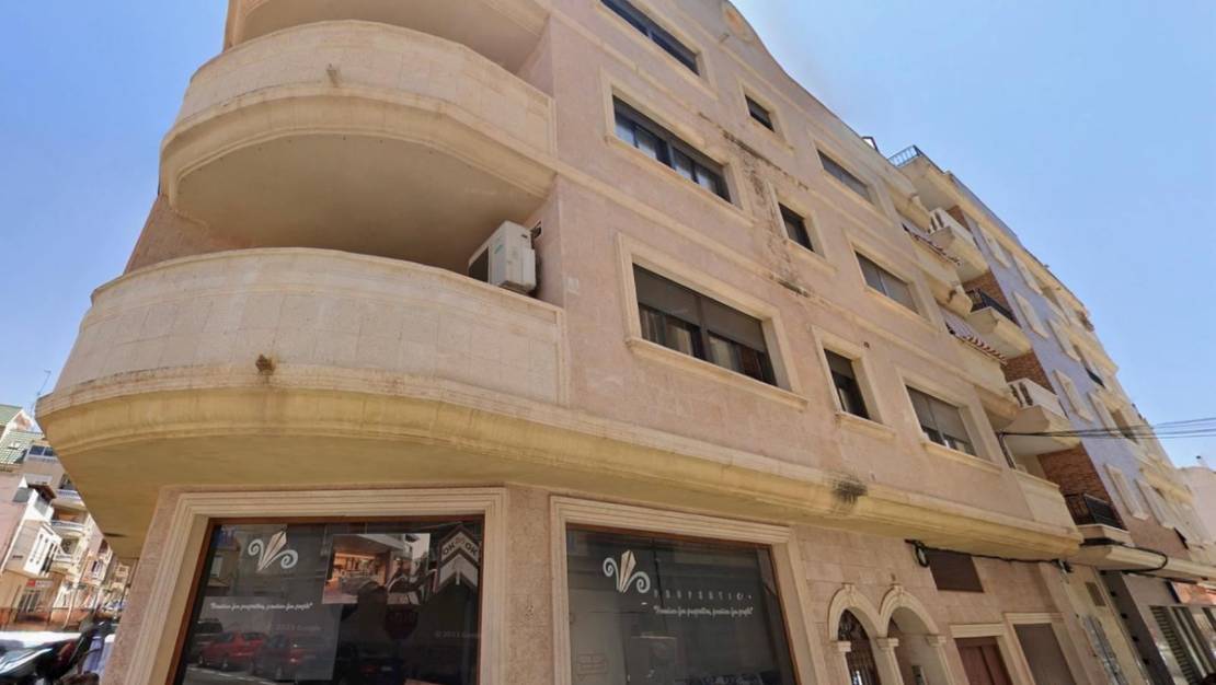 Sale - Apartment - Torrevieja - Torrevieja Centro