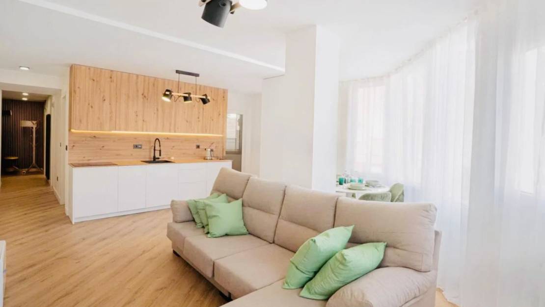 Sale - Apartment - Torrevieja - Torrevieja Centro