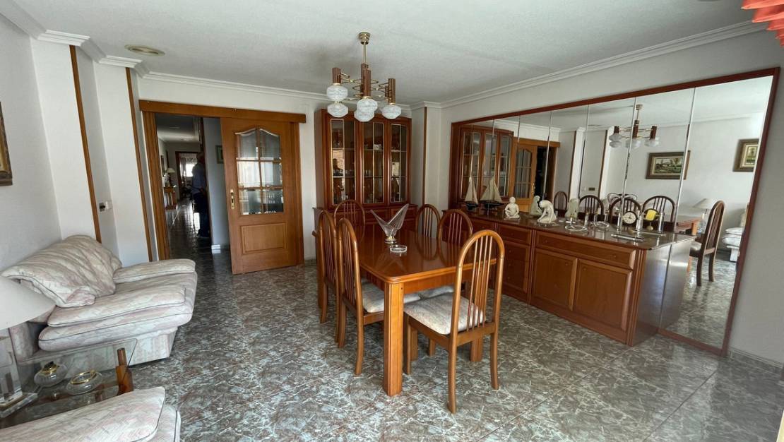 Sale - Apartment - Torrevieja - Torrevieja Centro