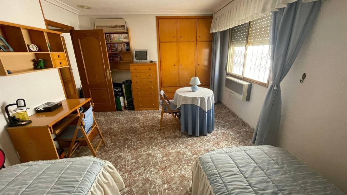 Sale - Apartment - Torrevieja - Torrevieja Centro