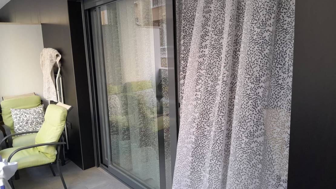 Sale - Apartment - Torrevieja - Torrevieja Centro