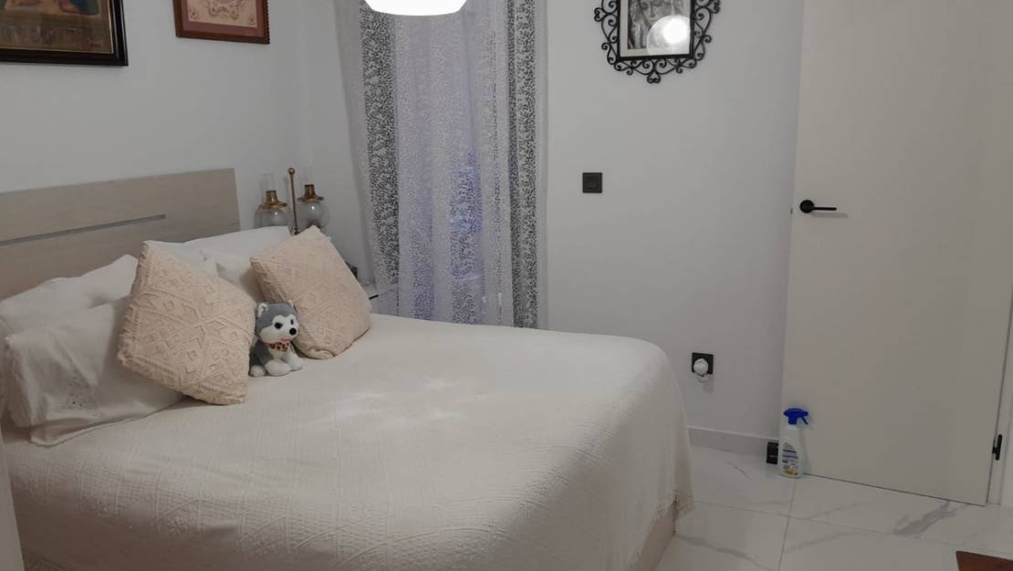 Sale - Apartment - Torrevieja - Torrevieja Centro