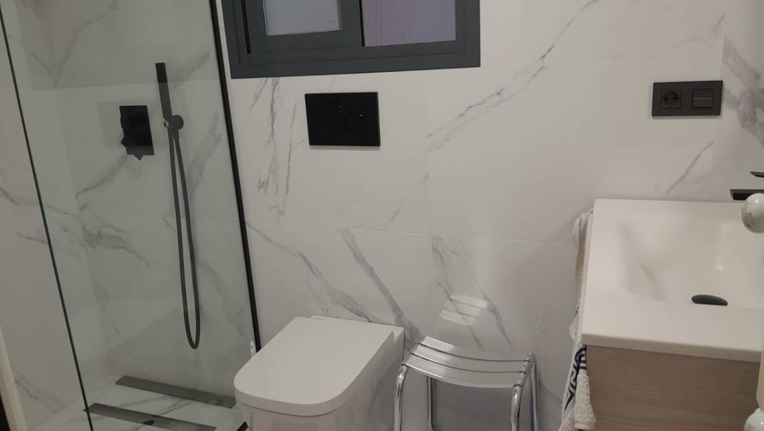 Sale - Apartment - Torrevieja - Torrevieja Centro