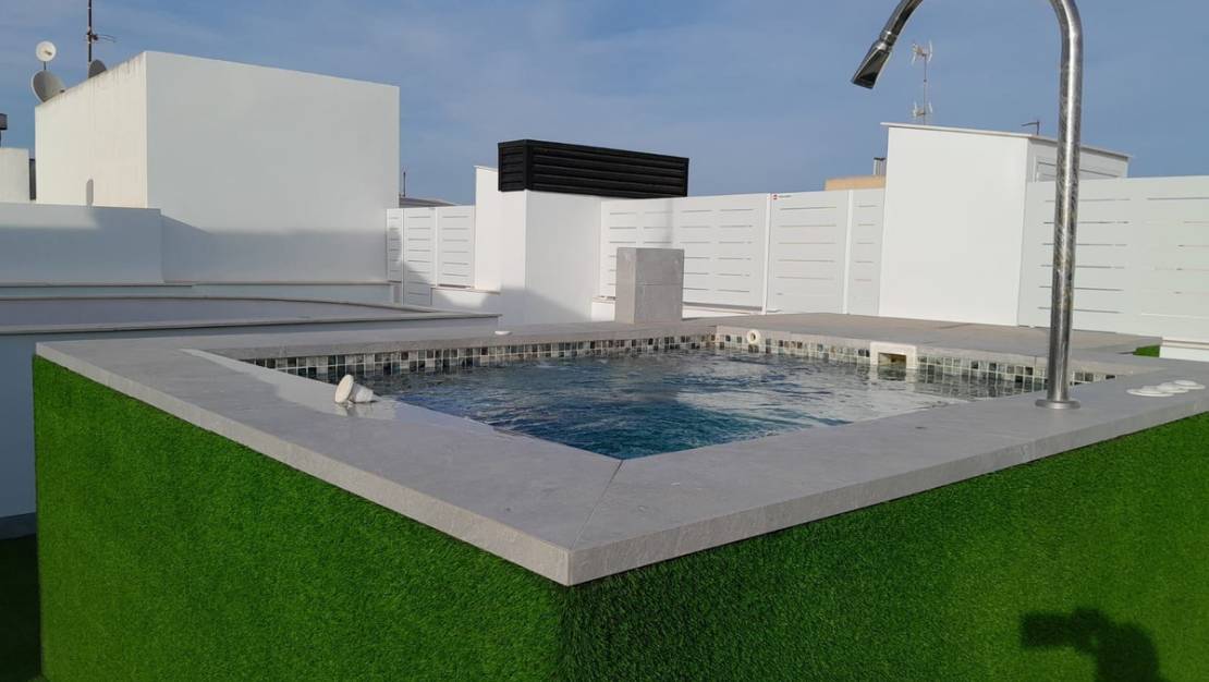 Sale - Apartment - Torrevieja - Torrevieja Centro