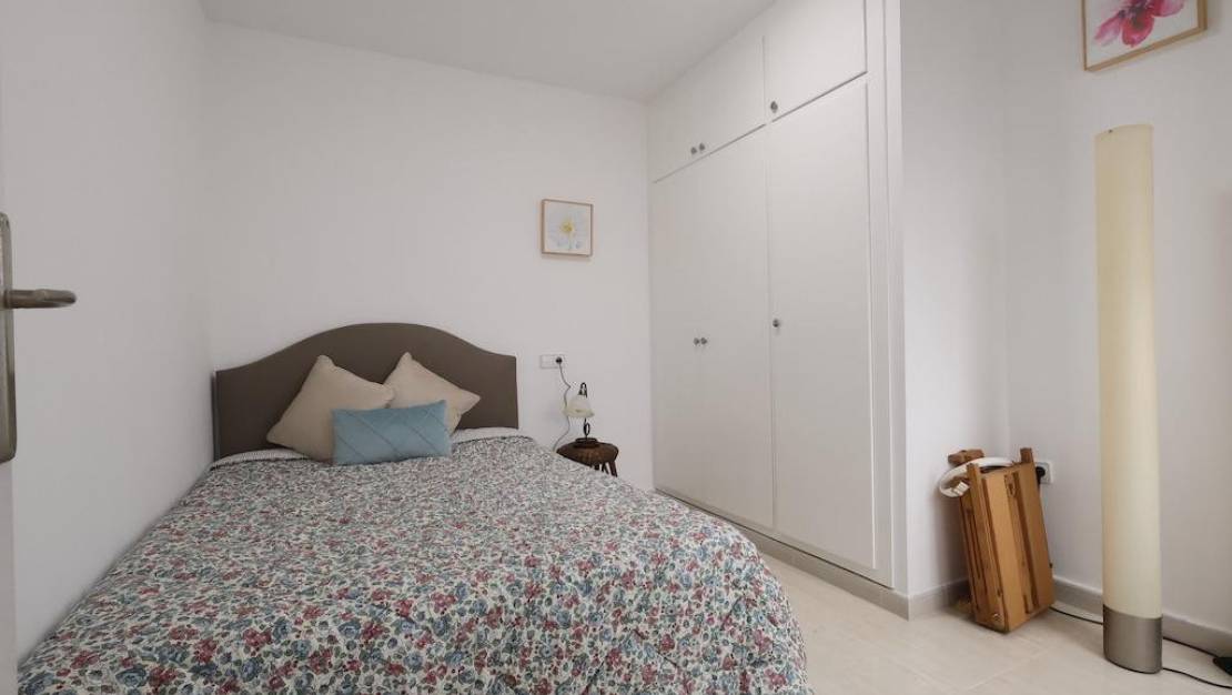 Sale - Apartment - Torrevieja - Torrevieja Centro
