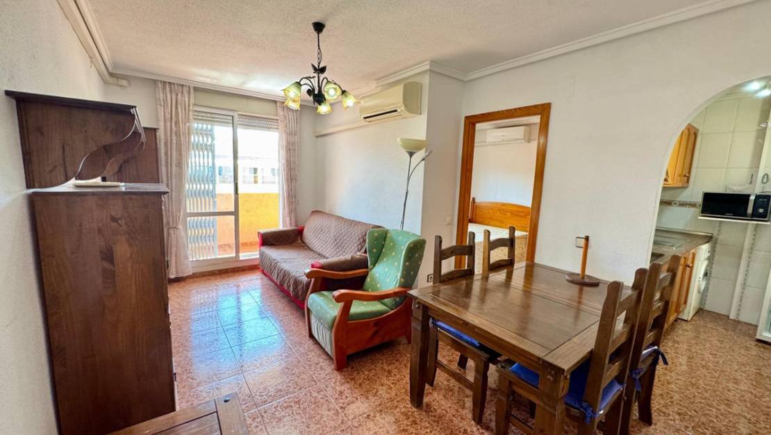 Sale - Apartment - Torrevieja - Torrevieja Centro