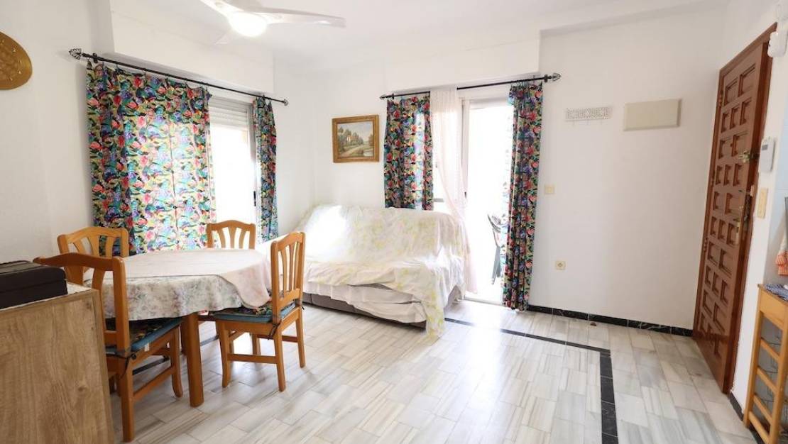 Sale - Apartment - Torrevieja - Torrevieja Centro
