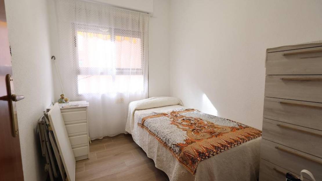 Sale - Apartment - Torrevieja - Torrevieja Centro