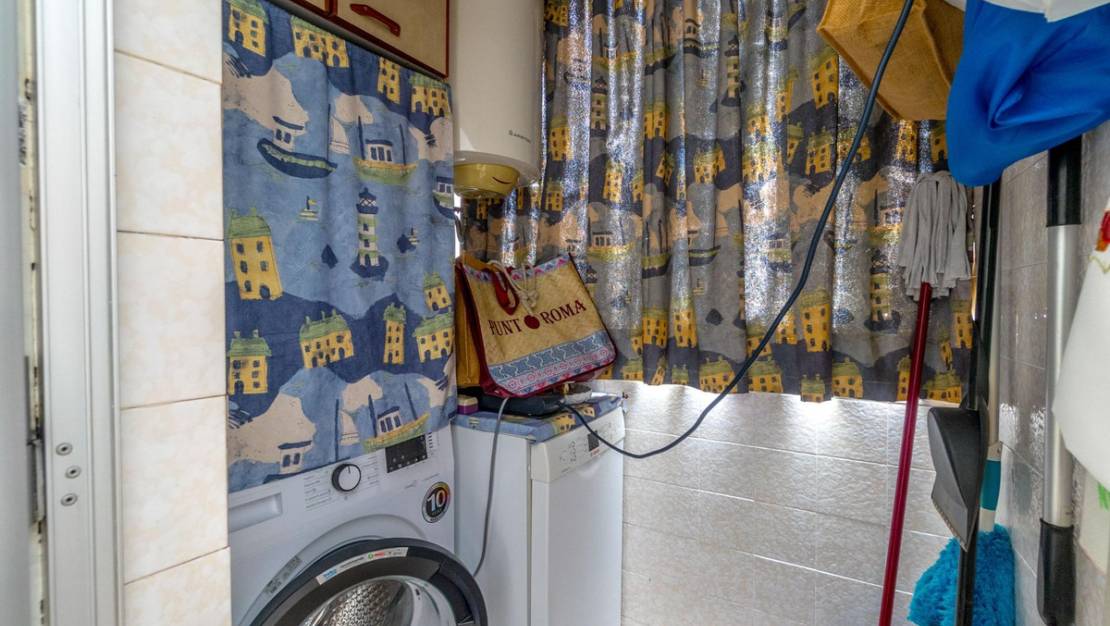 Sale - Apartment - Torrevieja - Torrevieja Centro