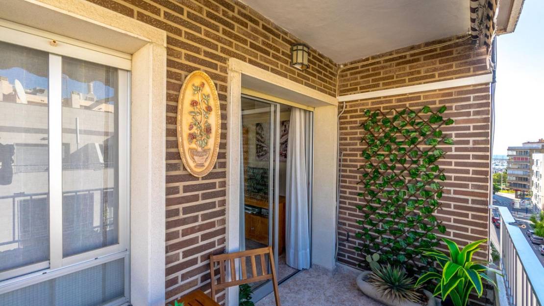 Sale - Apartment - Torrevieja - Torrevieja Centro