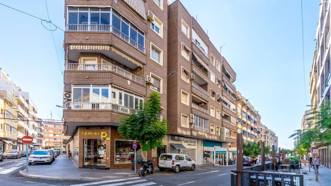 Sale - Apartment - Torrevieja - Torrevieja Centro