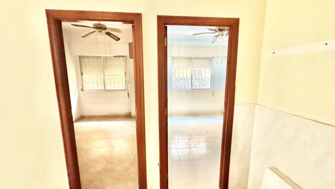 Sale - Apartment - Torrevieja - Torrevieja Centro