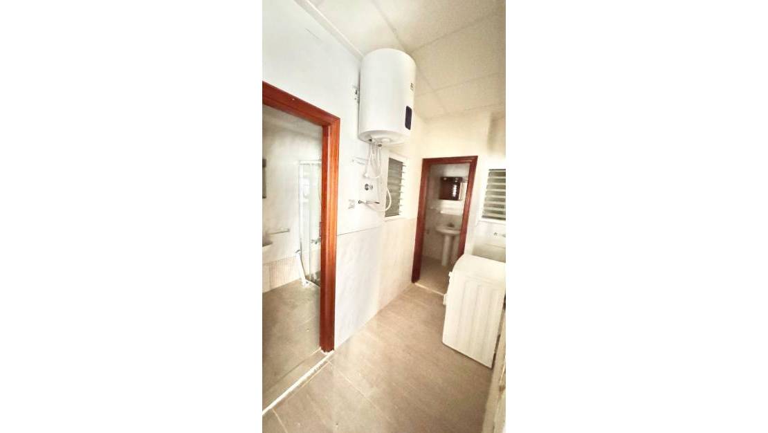 Sale - Apartment - Torrevieja - Torrevieja Centro