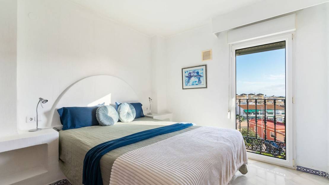 Sale - Apartment - Torrevieja - Torrevieja Centro