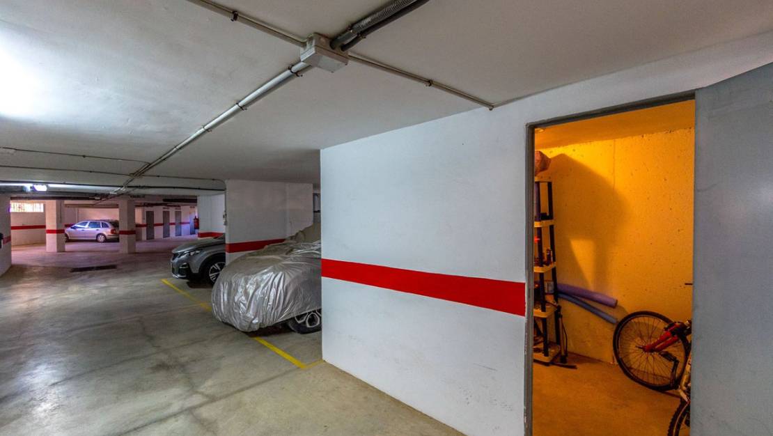 Sale - Apartment - Torrevieja - Torrevieja Centro