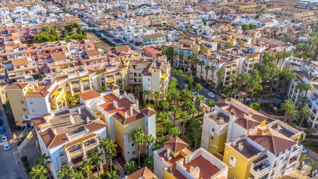 Sale - Apartment - Torrevieja - Torrevieja Centro