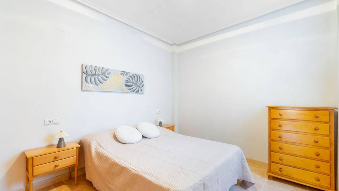 Sale - Apartment - Torrevieja - Torrevieja Centro