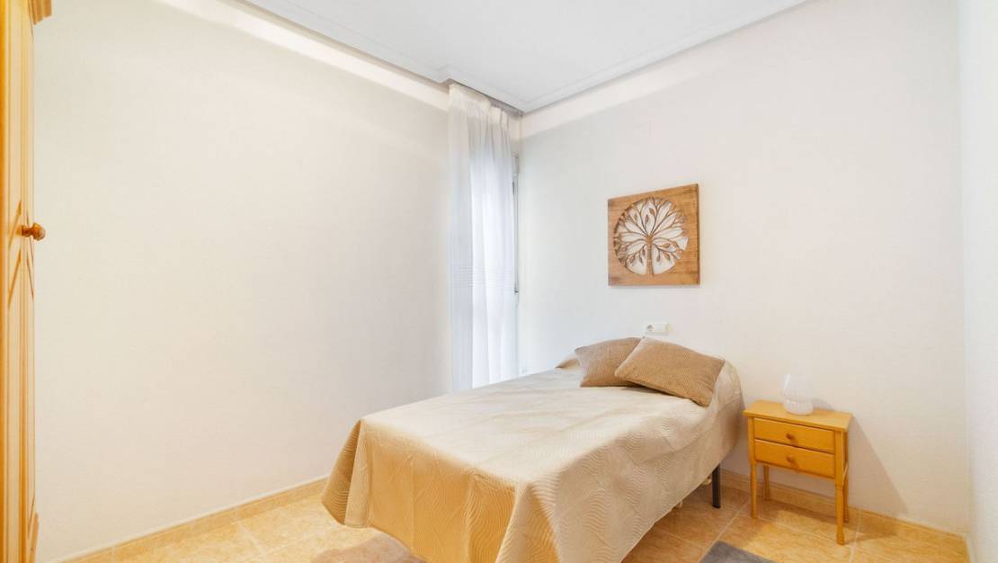 Sale - Apartment - Torrevieja - Torrevieja Centro