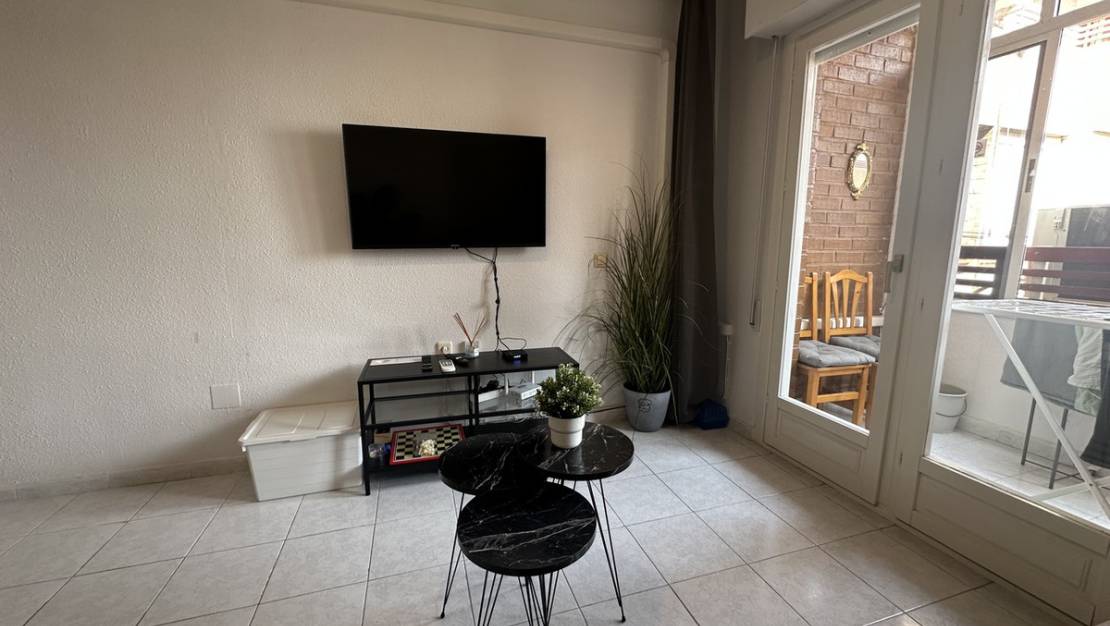 Sale - Apartment - Torrevieja - Torrevieja Centro