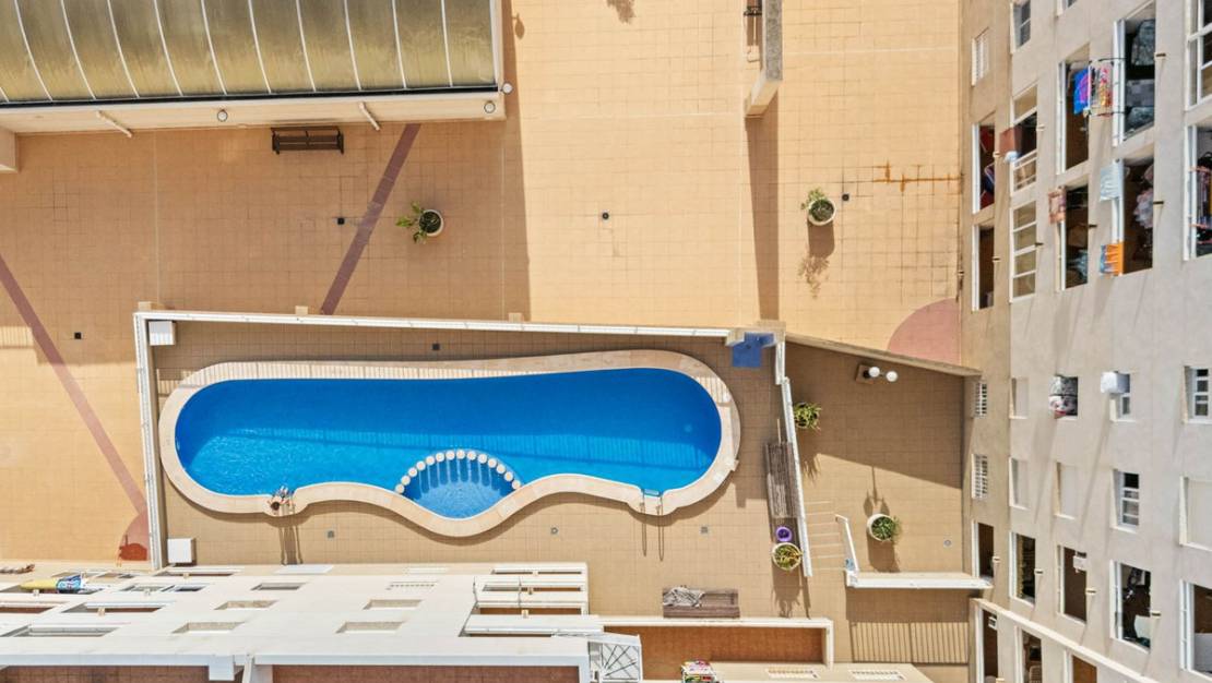 Sale - Apartment - Torrevieja - Torrevieja Centro