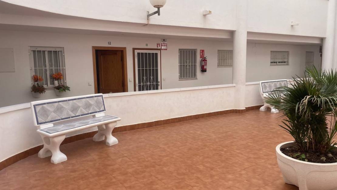 Sale - Apartment - Torrevieja - Torrevieja Centro