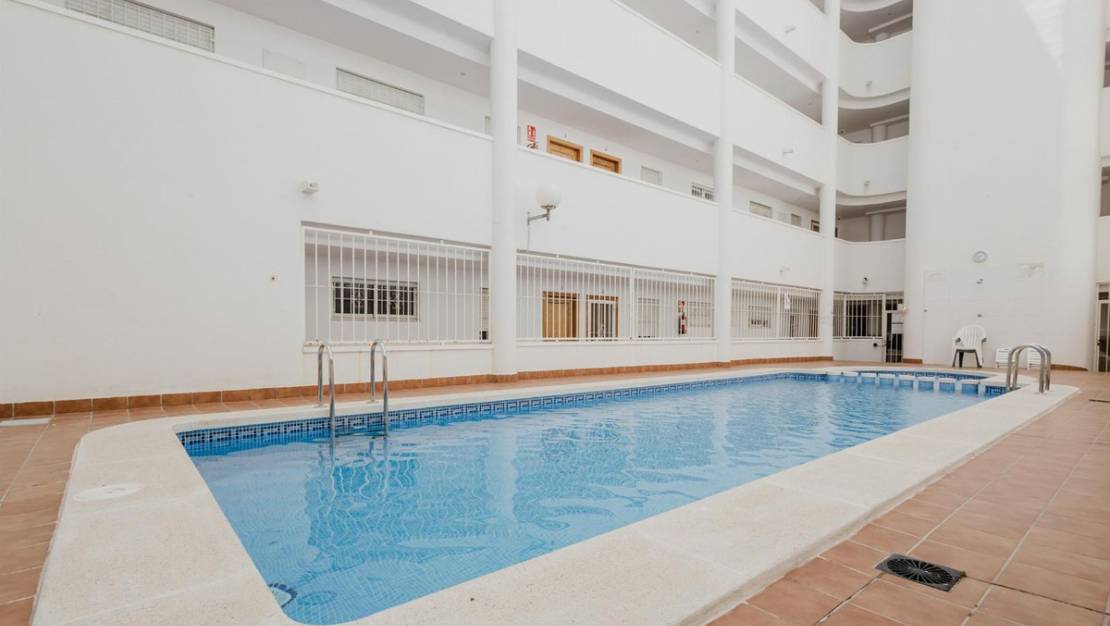 Sale - Apartment - Torrevieja - Torrevieja Centro