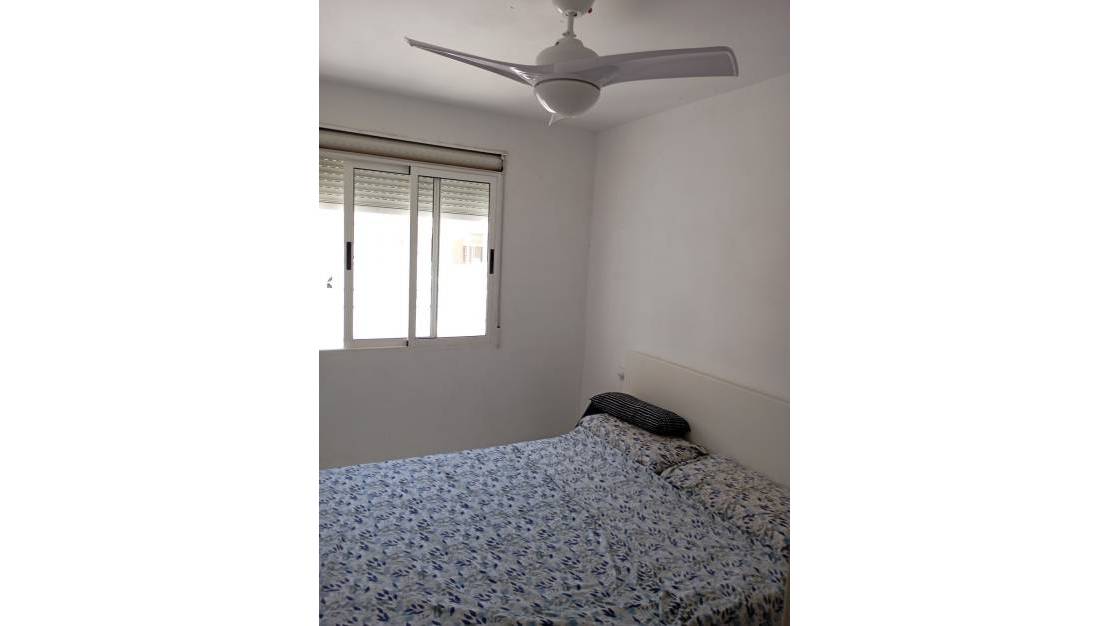 Sale - Apartment - Torrevieja - Torrevieja Centro