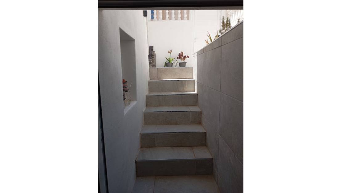 Sale - Apartment - Torrevieja - Torrevieja Centro