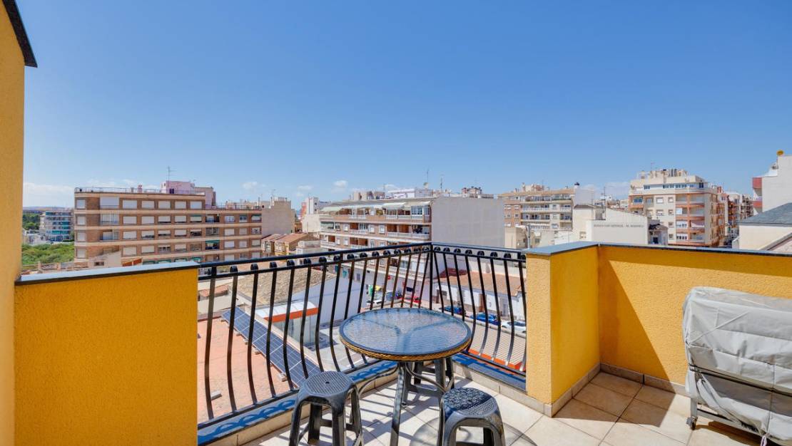 Sale - Apartment - Torrevieja - Torrevieja Centro