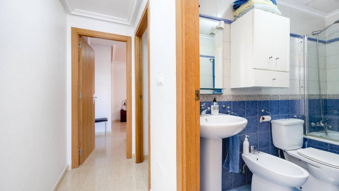 Sale - Apartment - Torrevieja - Torrevieja Centro