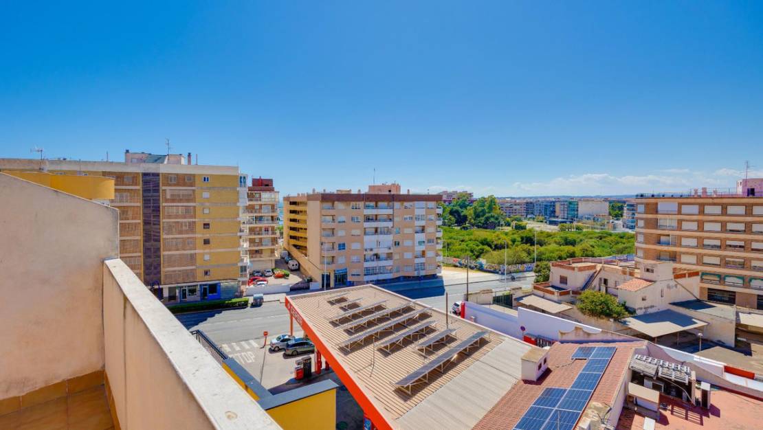 Sale - Apartment - Torrevieja - Torrevieja Centro