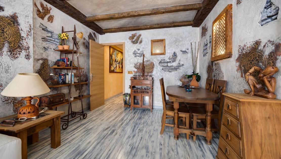 Sale - Apartment - Torrevieja - Torrevieja Centro