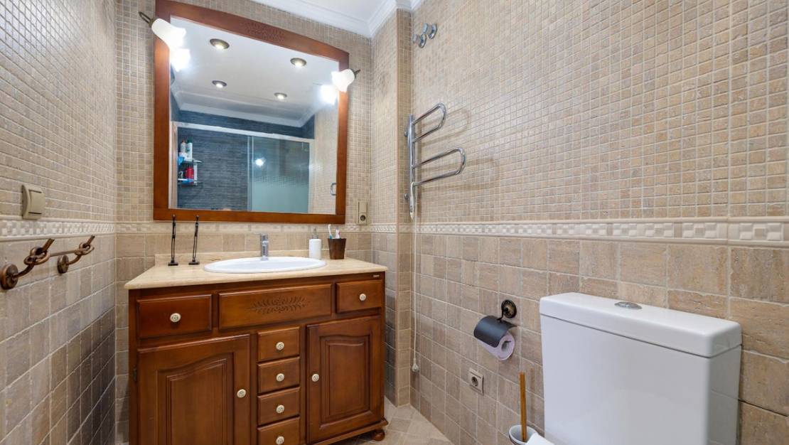 Sale - Apartment - Torrevieja - Torrevieja Centro